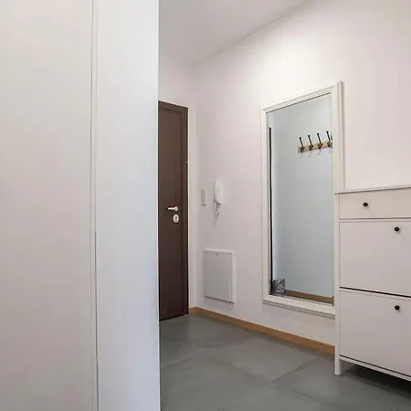 Designed In With Parking Apartament Sofia